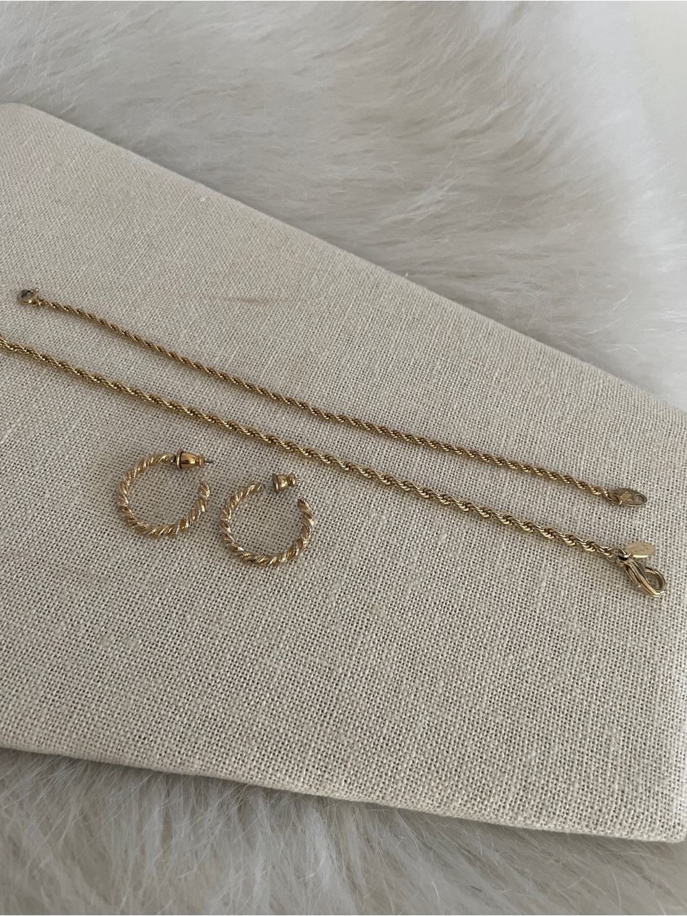 Vintage golden brass Classic Gold Twist Chain bracelet pair &Hoop Earrings Set